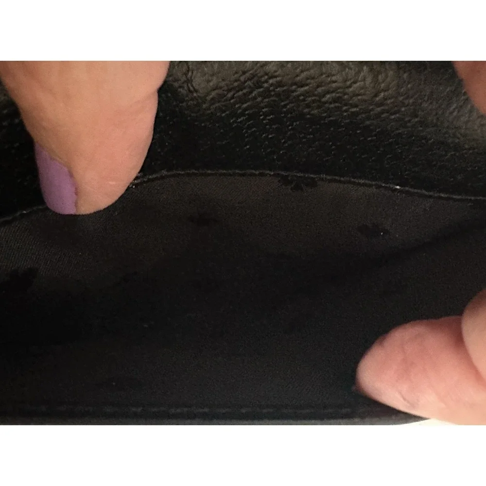 Kate Spade New York Grove Street Neda Wallet Leather Black Full Zip Closure